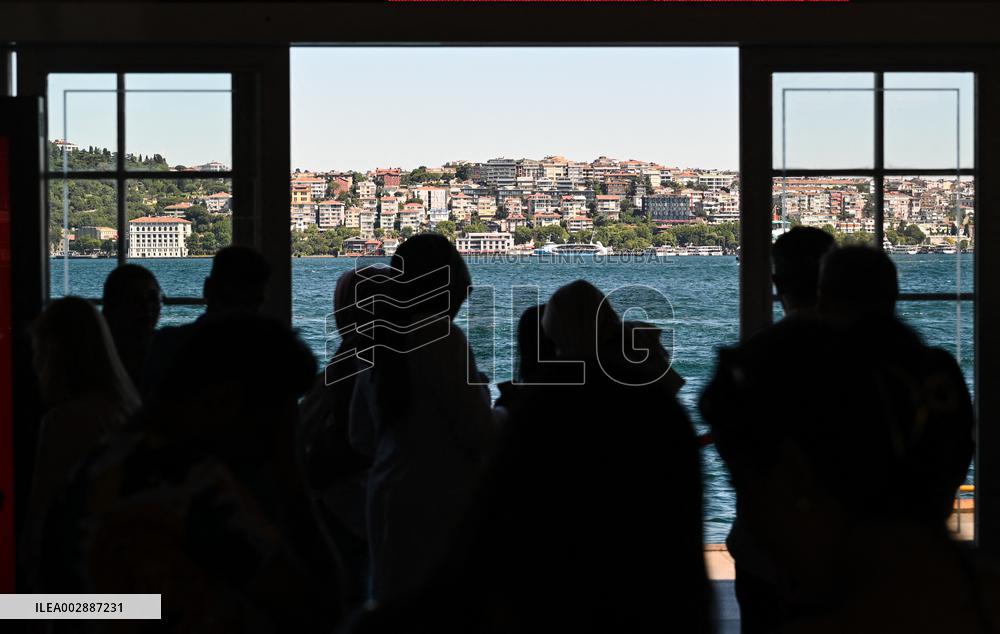 T?RKIYE-ISTANBUL-BOSPHORUS STRAIT-SCENERY