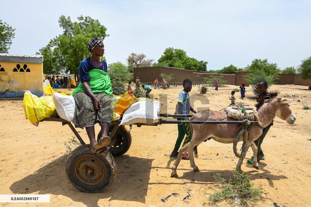 CAMEROON-HILE ALIFA-ICRC-REFUGEE-AID
