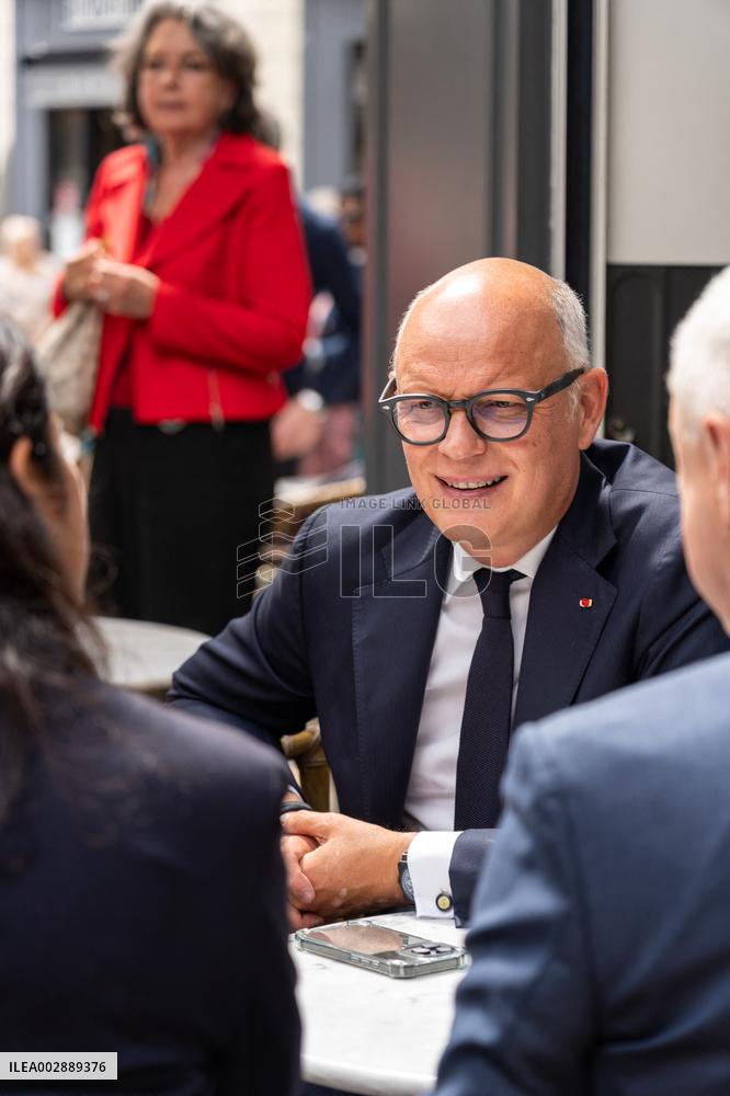 Edouard Philippe Campaign - Asnieres-sur-Seine