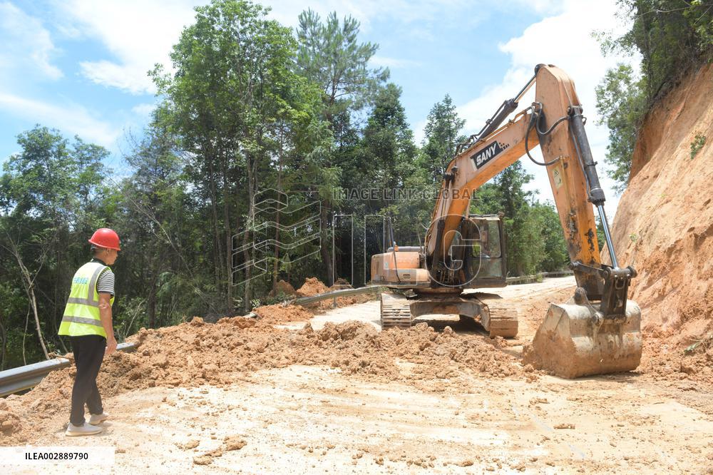 (FOCUS)CHINA-HEAVY RAINFALL-FLOOD-RESCUE (CN)