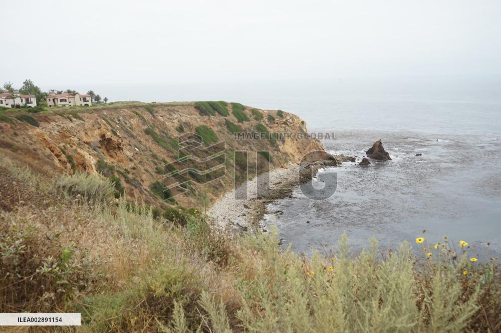 U.S.-CALIFORNIA-RANCHO PALOS VERDES-COASTAL EROSION