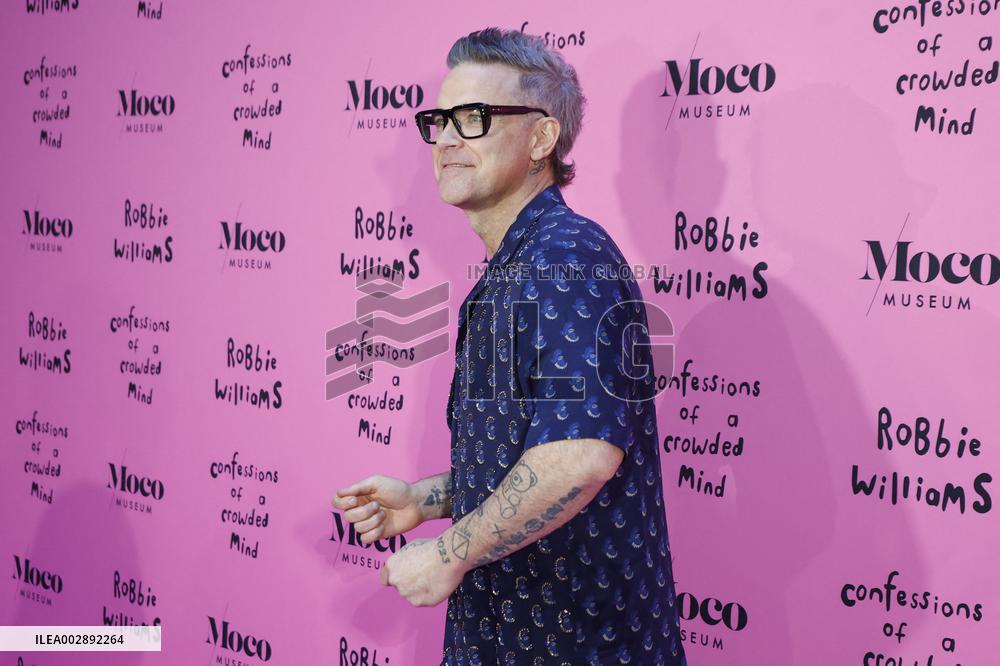 Robbie Williams Exhibits His Artwork On Mental Health - Barcelona