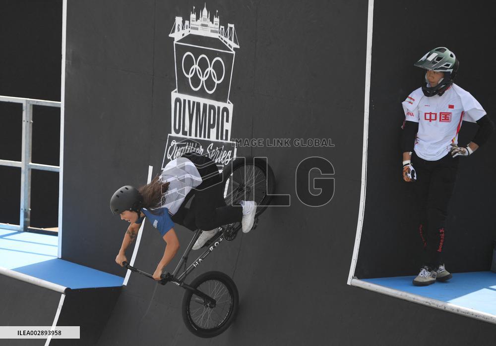 (SP)HUNGARY-BUDAPEST-OLYMPIC QUALIFIER SERIES BUDAPEST-CYCLING-BMX FREESTYLE-WOMEN'S PARK-QUALIFICATION
