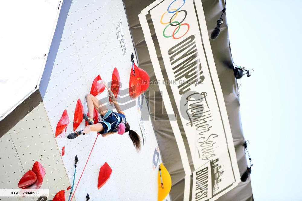 (SP)HUNGARY-BUDAPEST-OLYMPIC QUALIFIER SERIES BUDAPEST-SPORT CLIMBING-WOMEN'S BOULDER & LEAD-LEAD QUALIFICATION