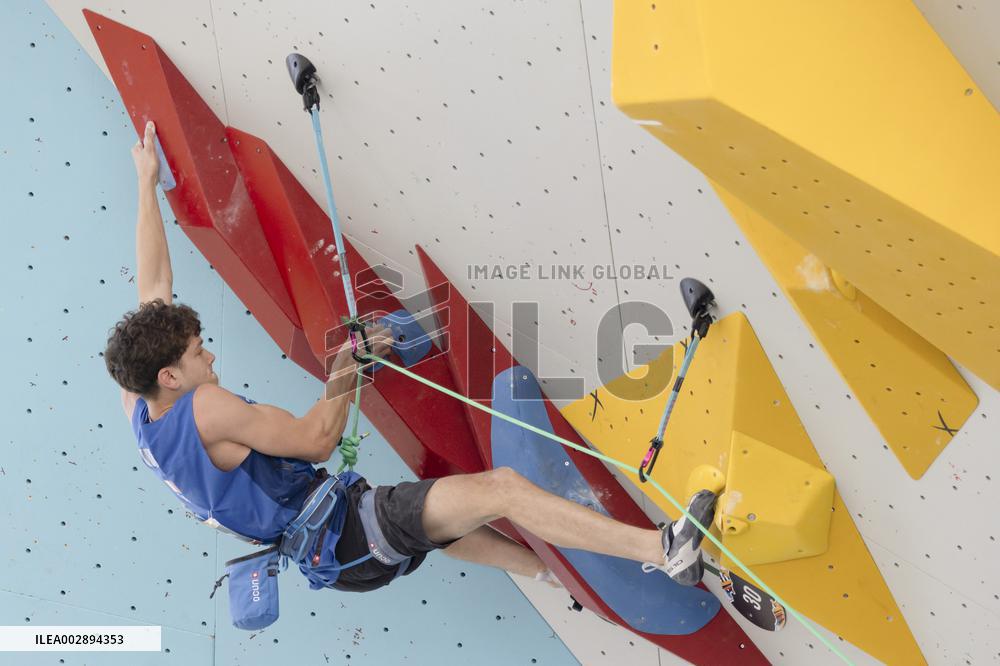 (SP)HUNGARY-BUDAPEST-OLYMPIC QUALIFIER SERIES BUDAPEST-SPORT CLIMBING-MEN'S BOULDER & LEAD-LEAD QUALIFICATION