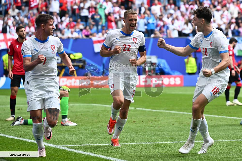 (SP)GERMANY-HAMBURG-FOOTBALL-EURO 2024-GEORGIA VS CZECH REPUBLIC