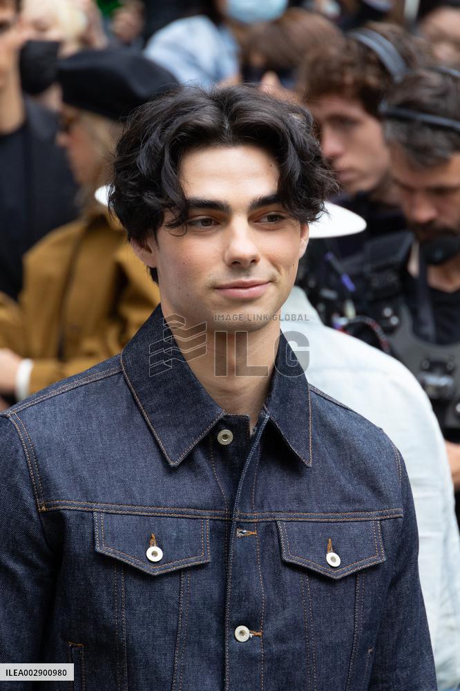 PFW - Loewe Menswear Arrivals NB