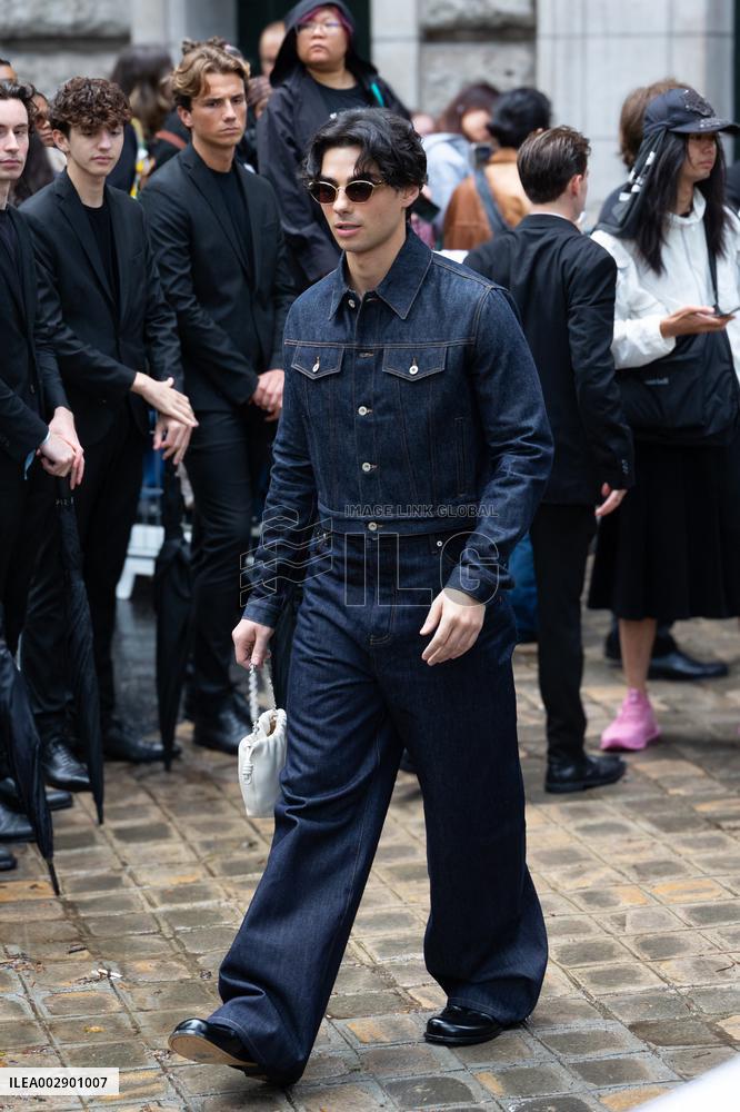 PFW - Loewe Menswear Arrivals NB