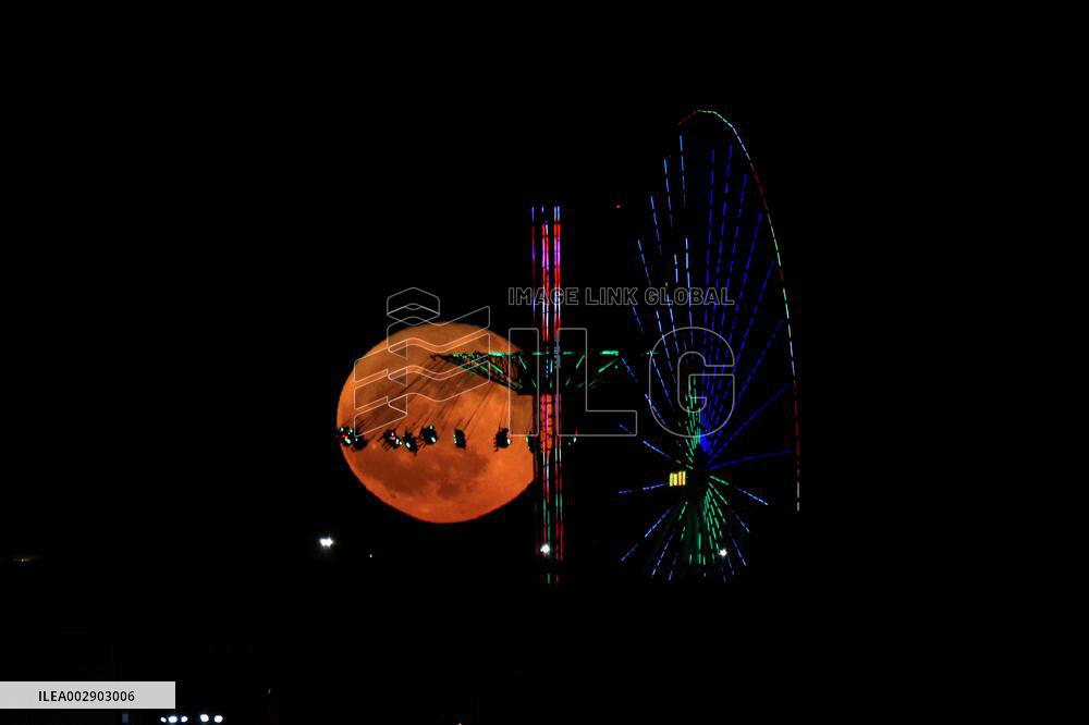 JORDAN-AMMAN-FULL MOON