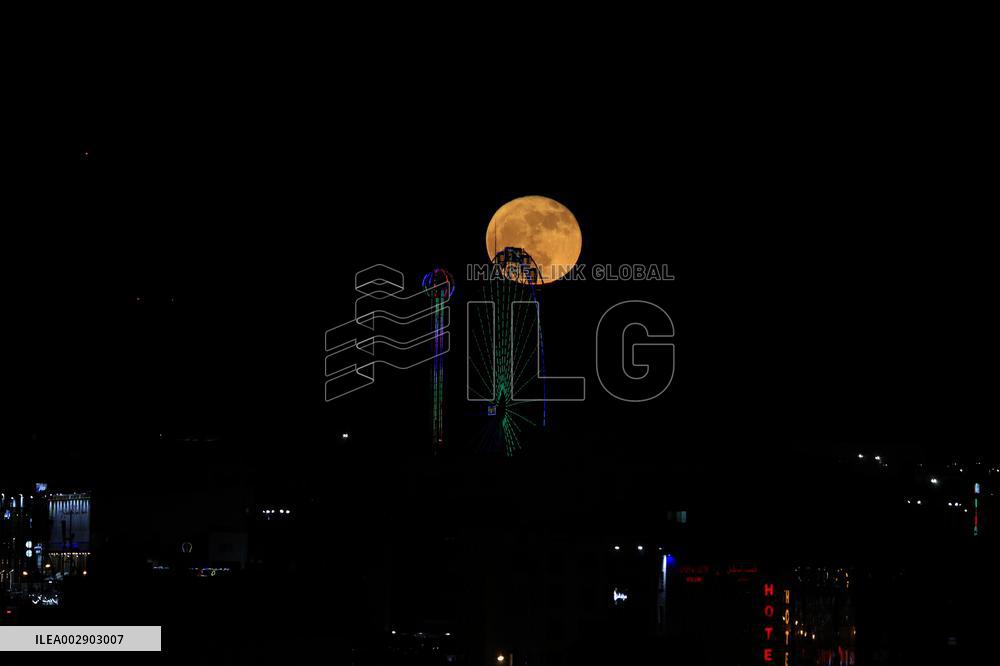 JORDAN-AMMAN-FULL MOON