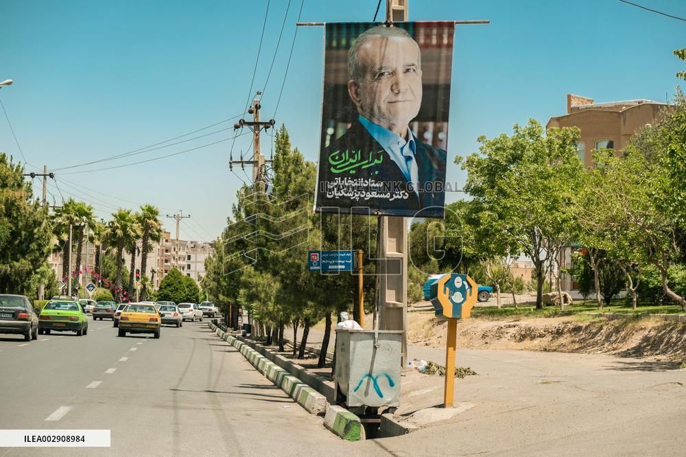 Iran Is Holding Snap Presidential Elections - Qom