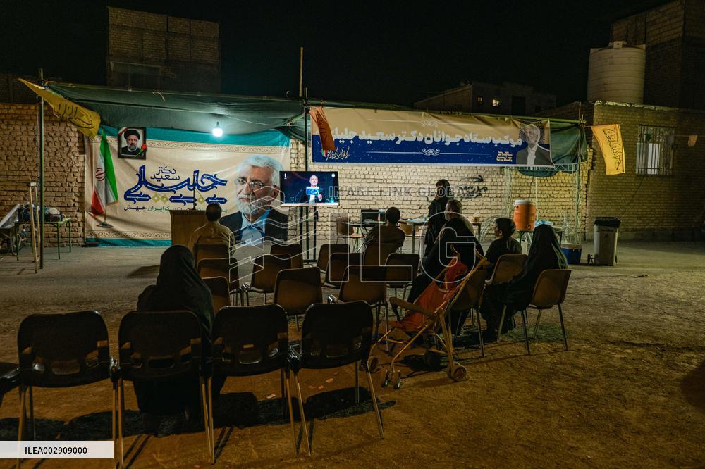 Iran Is Holding Snap Presidential Elections - Qom