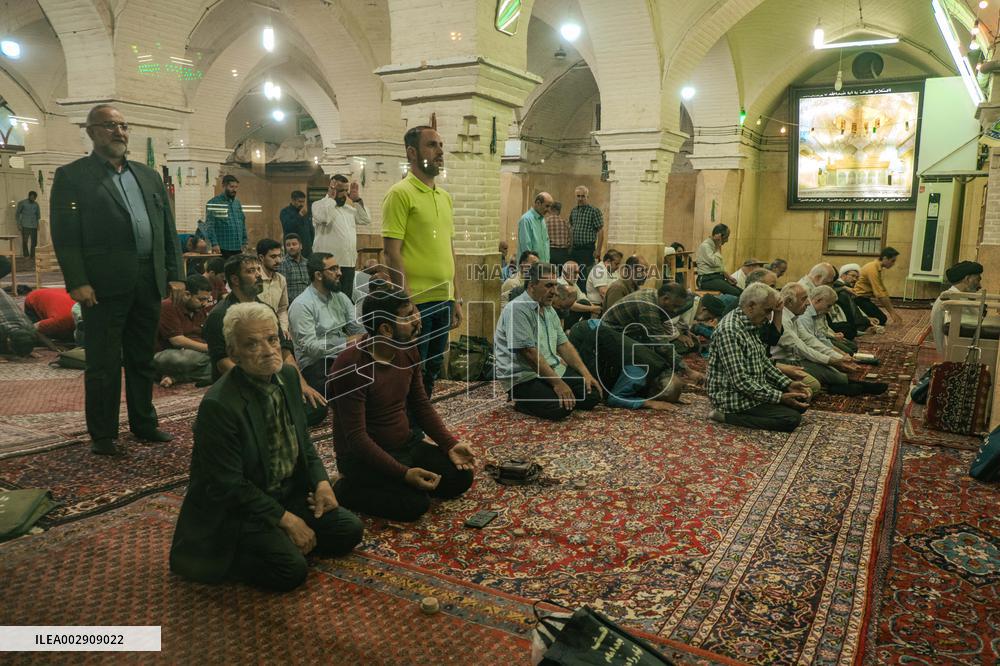 Iran Is Holding Snap Presidential Elections - Qom