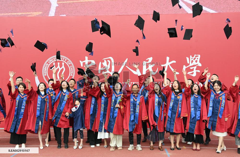 XINHUA PHOTOS OF THE DAY