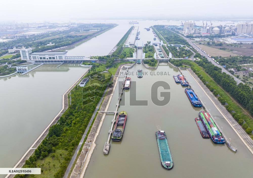 Gaogang Hub of the Yangtze River Diversion Project