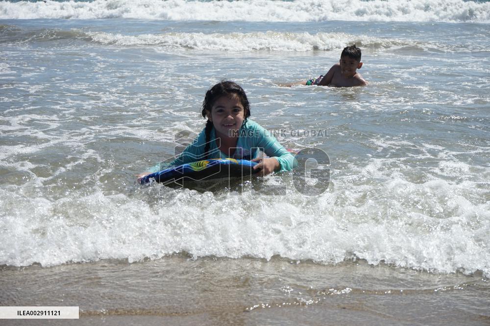 U.S.-LOS ANGELES-HEAT WAVE