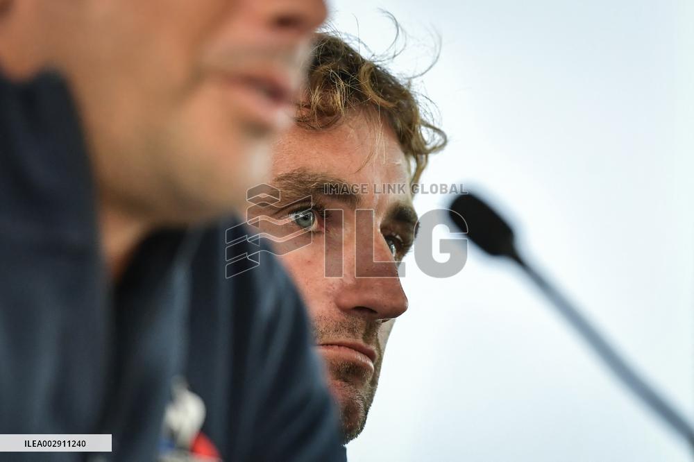 French surf team press conference in Paris FA