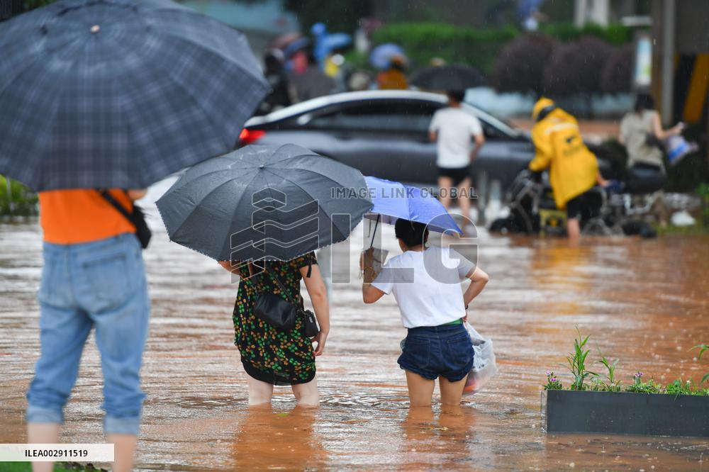 CHINA-HUNAN-CHANGSHA-HEAVY RAINFALL (CN)