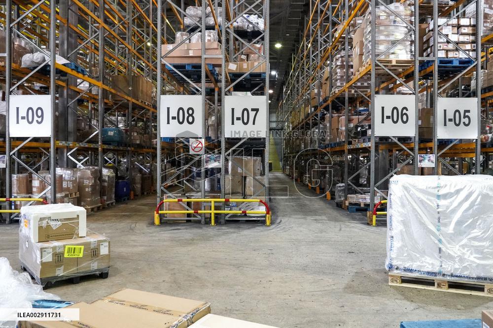 Lebanon Organizes Tour At Beirut Airport After Claims Of Hezbollah Storing Weapons - Beirut