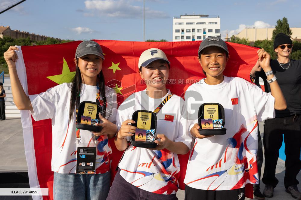 XINHUA PHOTOS OF THE DAY