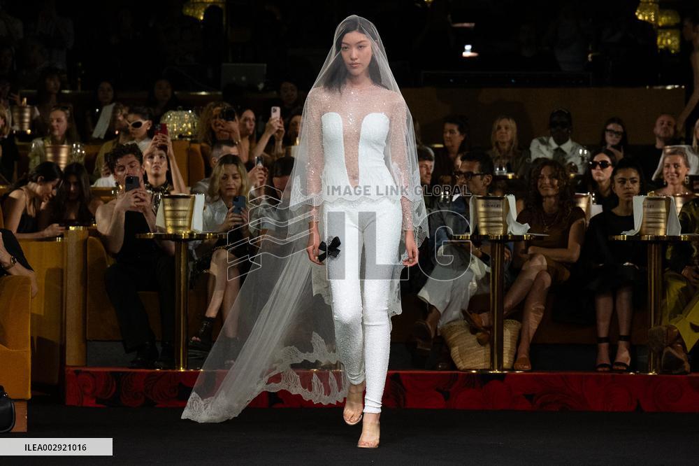 PFW - Alexis Mabille Runway