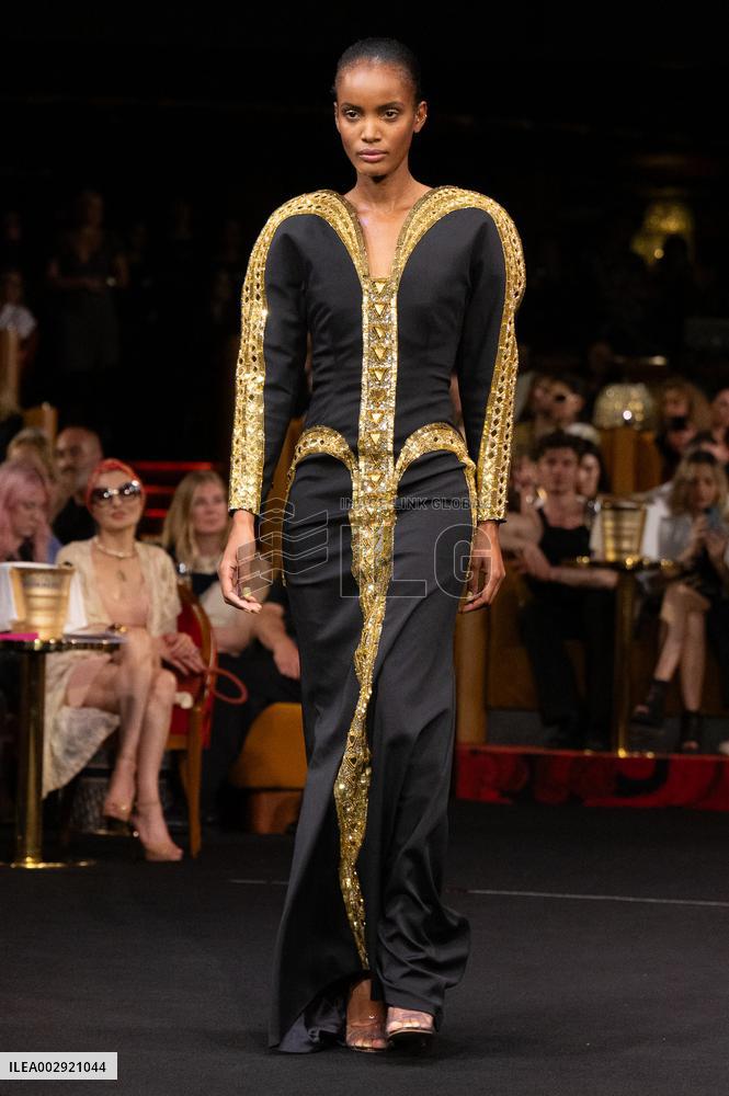 PFW - Alexis Mabille Runway