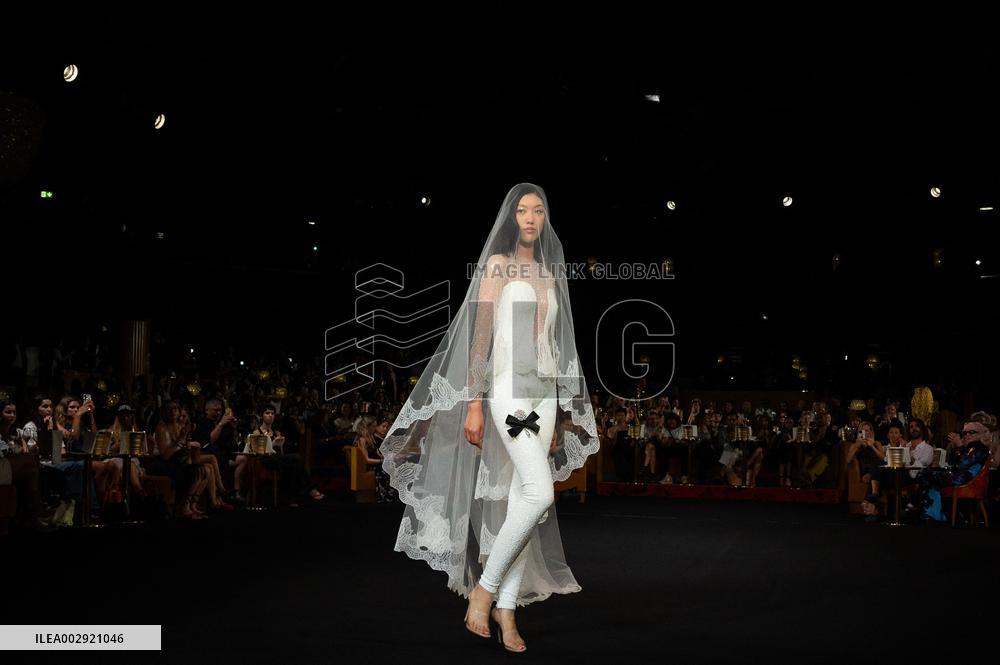 PFW - Alexis Mabille Runway