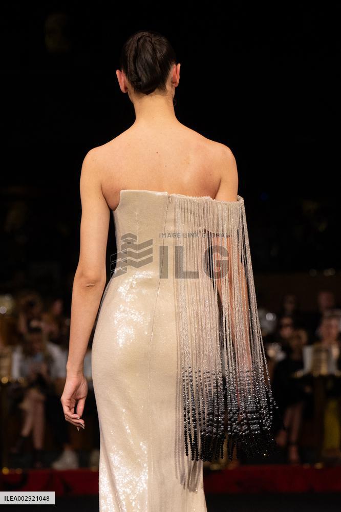 PFW - Alexis Mabille Runway