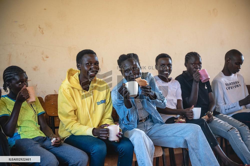(SP)KENYA-NAIROBI-REFUGEE-PARIS 2024