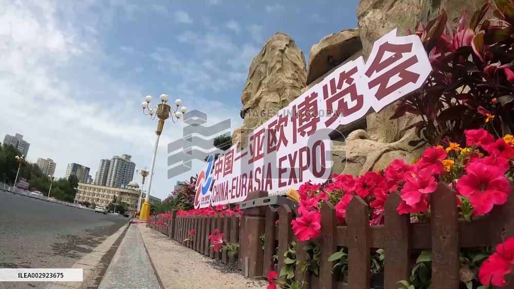 Exhibitors seek opportunities at China-Eurasia Expo