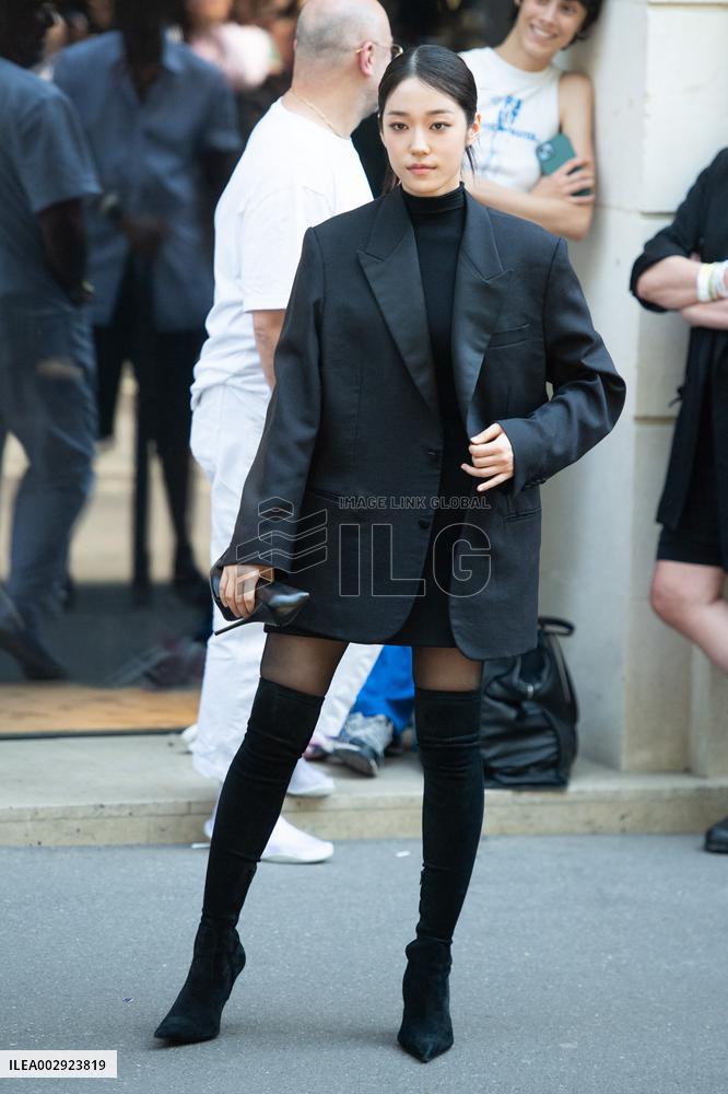 PFW Balenciaga Arrivals AM