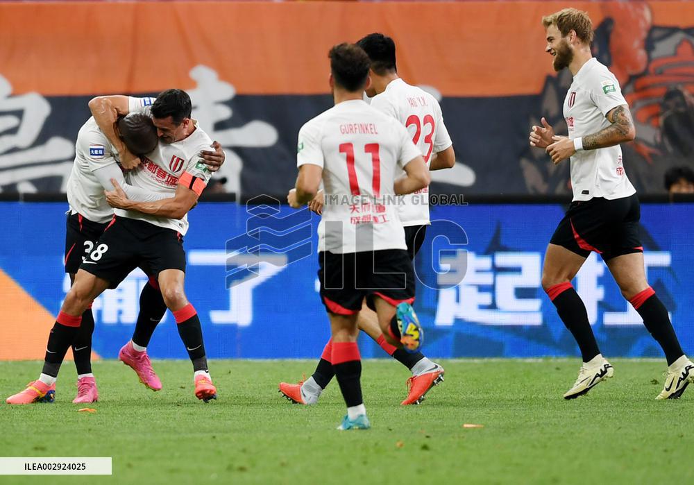 (SP)CHINA-QINGDAO-FOOTBALL-CSL-QINGDAO VS CHENGDU (CN)