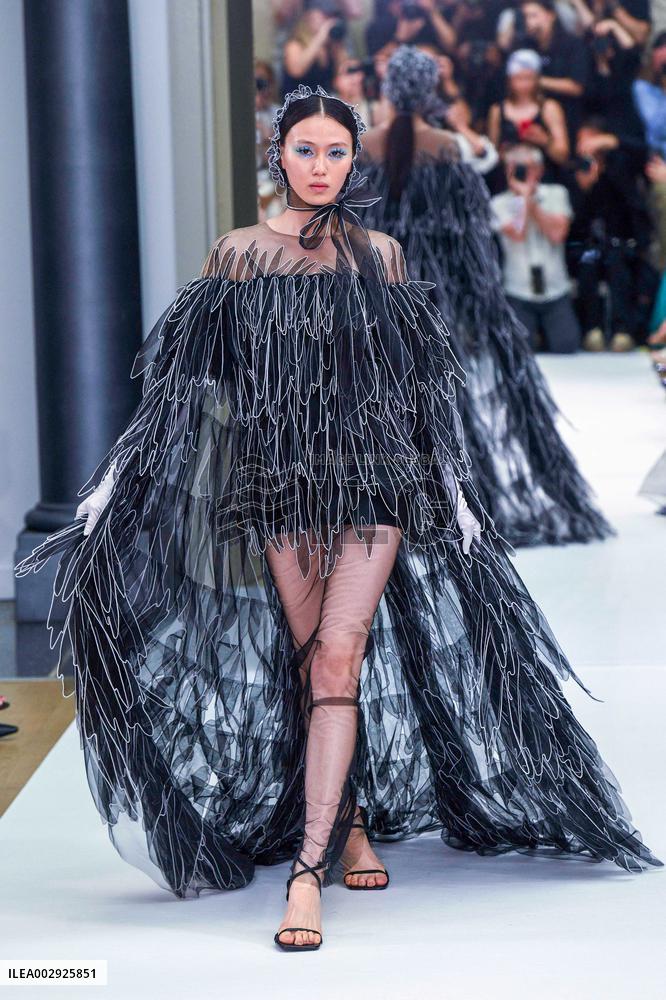 PFW - Yanina Couture Runway
