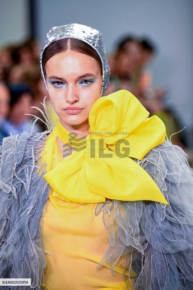 PFW - Yanina Couture Runway