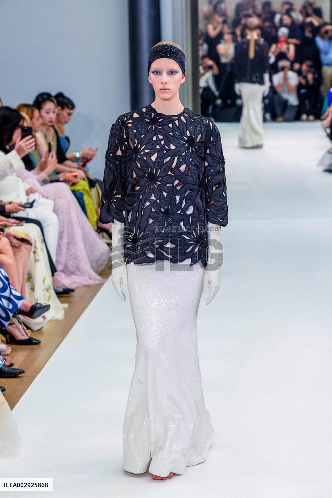 PFW - Yanina Couture Runway