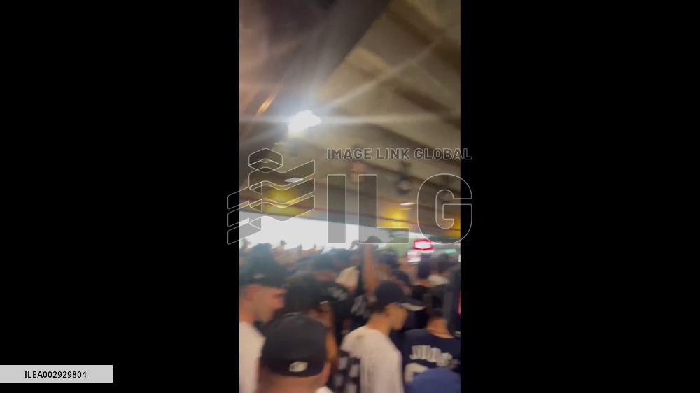 US: Mets-Yankees Game Delayed By Inclement Weather In NYC 4