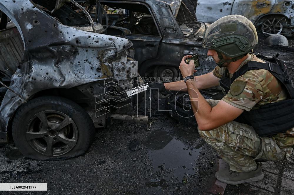 Russian troops strike Vilniansk with missiles