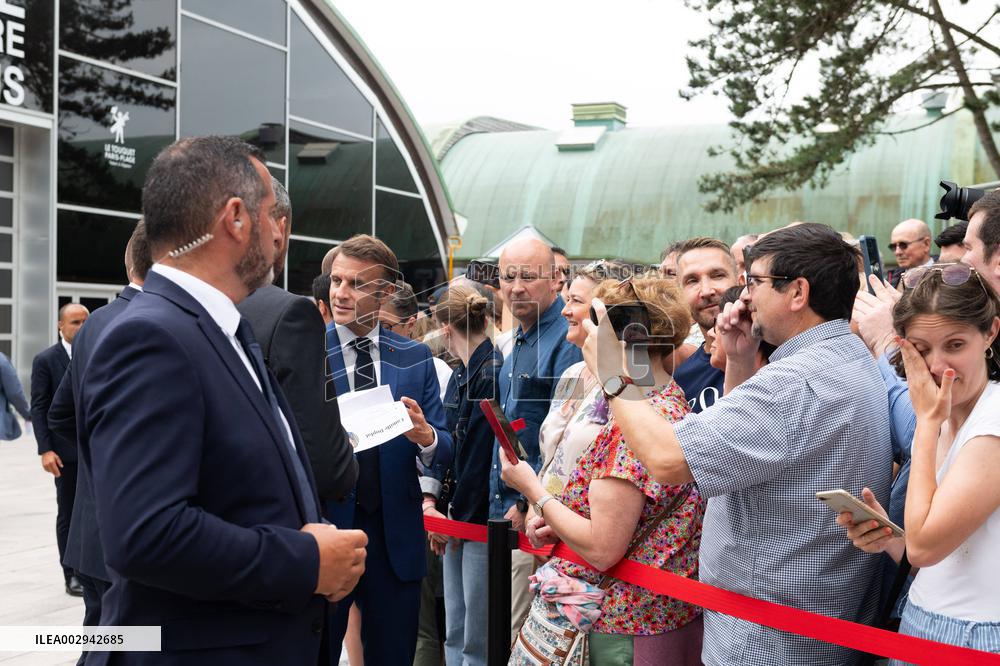 Emmanuel And Brigitte Macron At The Polling Station - Le Touquet