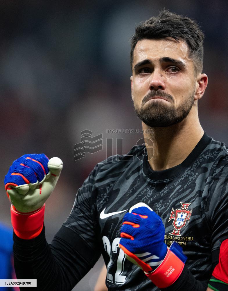 Euro 2024 - Portugal Defeats Slovenia