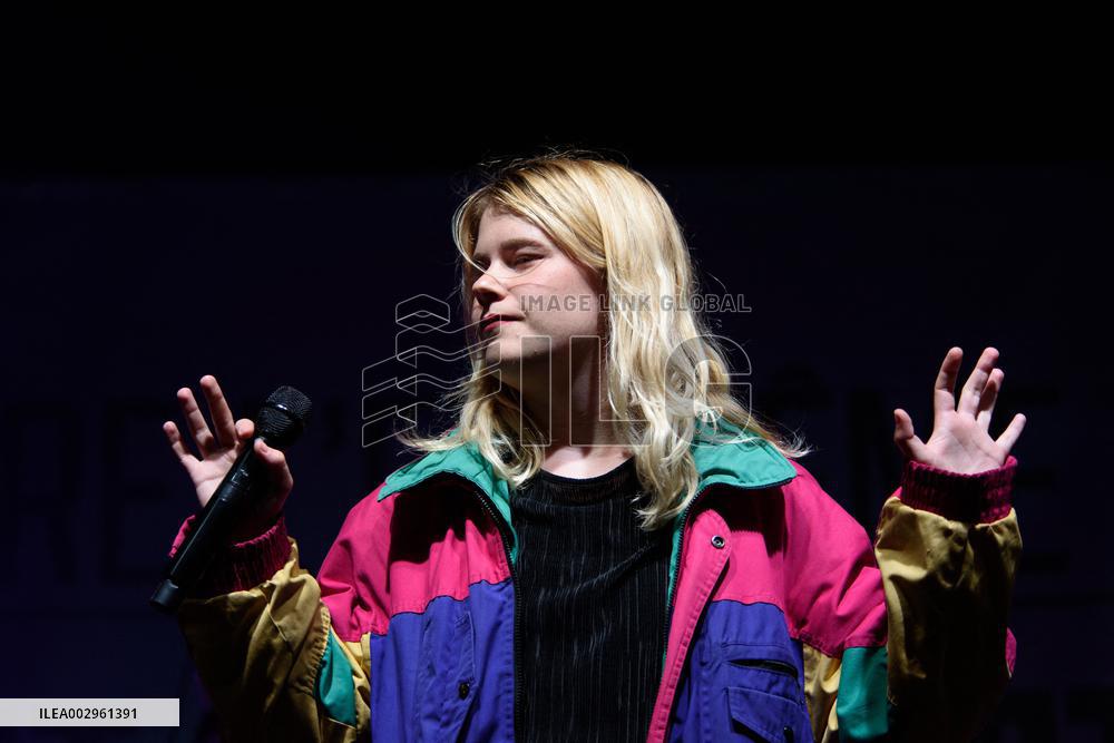 Zaho de Sagazan Concert Against Far-Right - Paris