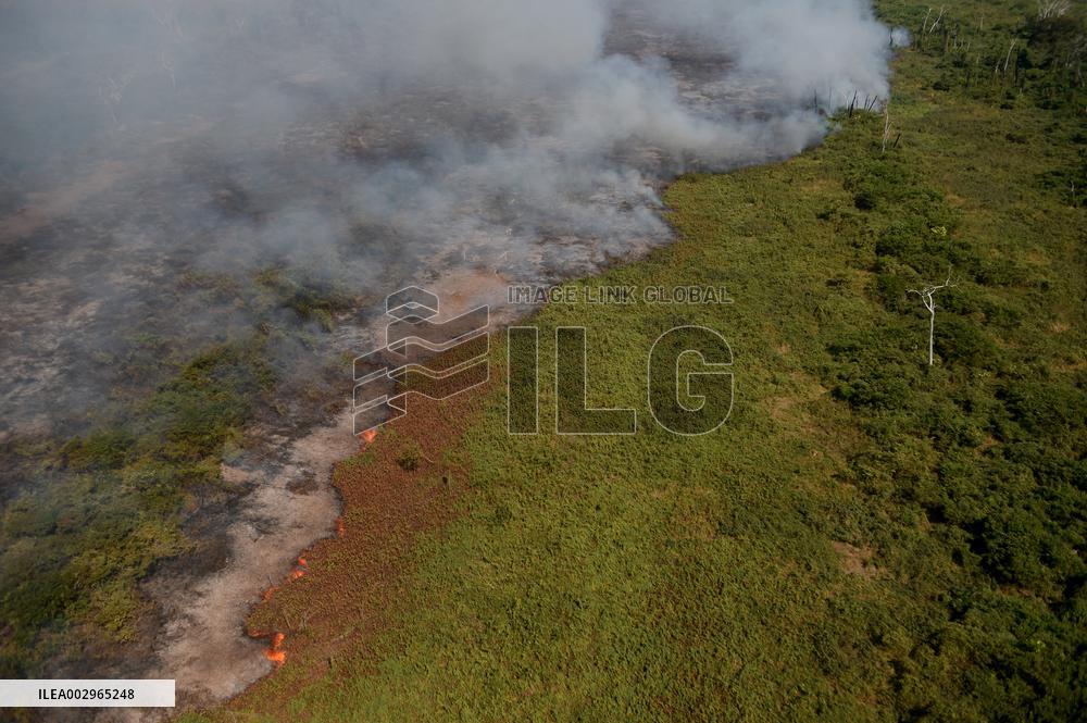 (SpotNews) BRAZIL-CORUMBA-PANTANAL WETLAND-FIRE