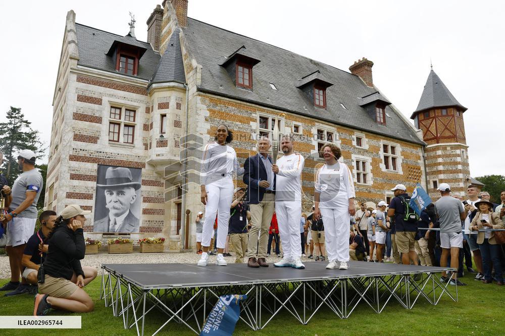 Olympic torch relay in Normandy