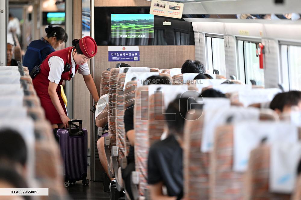 CHINA-TIANJIN-DAXING AIRPORT INTERCITY RAILWAY-SUMMER TRAVEL RUSH (CN)