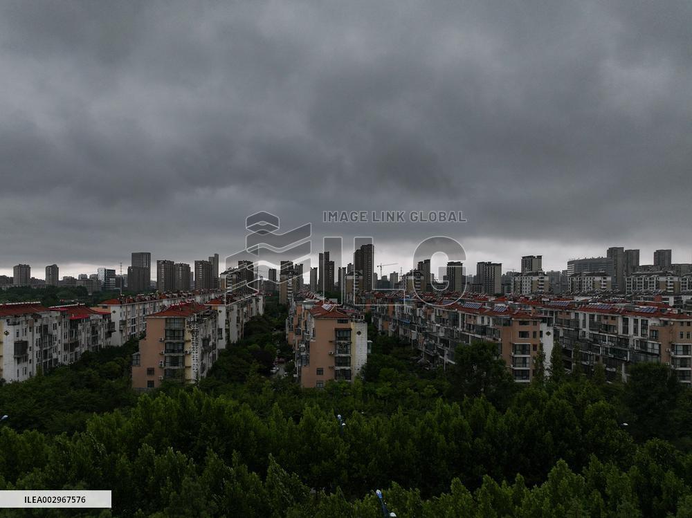 Dark Clouds in Lianyungan