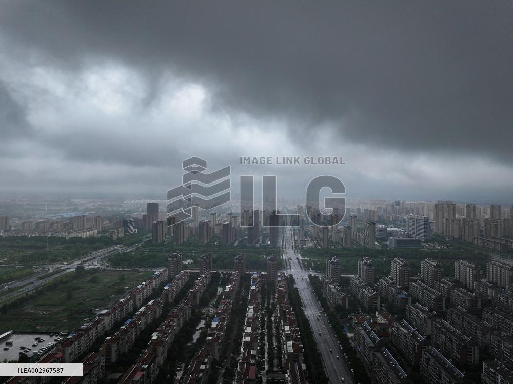 Dark Clouds in Lianyungan