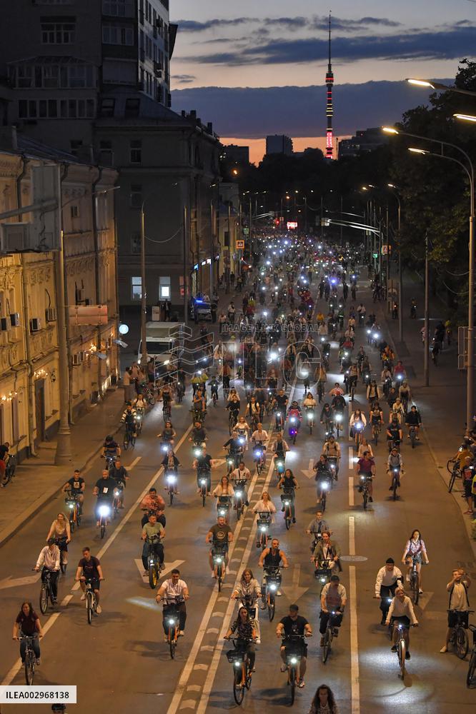 RUSSIA-MOSCOW-NIGHT BICYCLE FESTIVAL