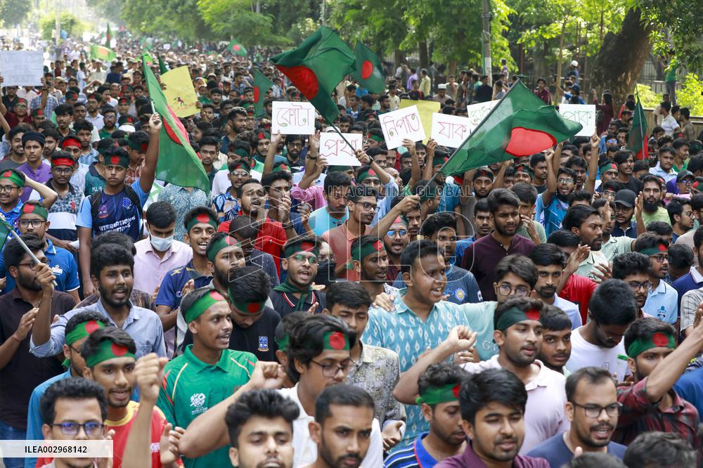 Students Protest Quota System In Government Jobs - Dhaka