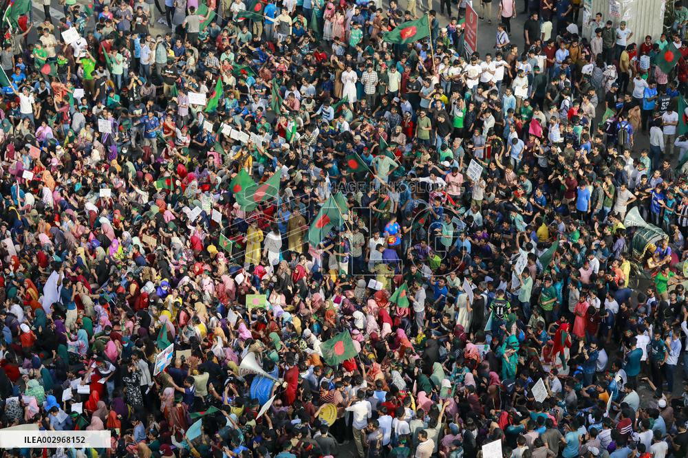 Students Protest Quota System In Government Jobs - Dhaka