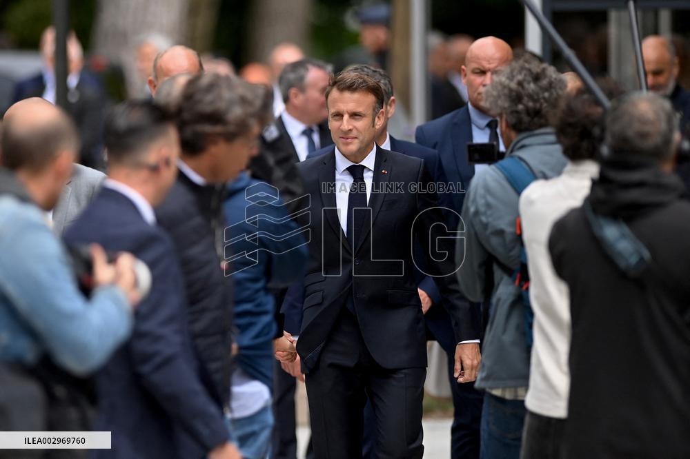 Emmanuel And Brigitte Macron Leaving Polling Station - Le Touquet