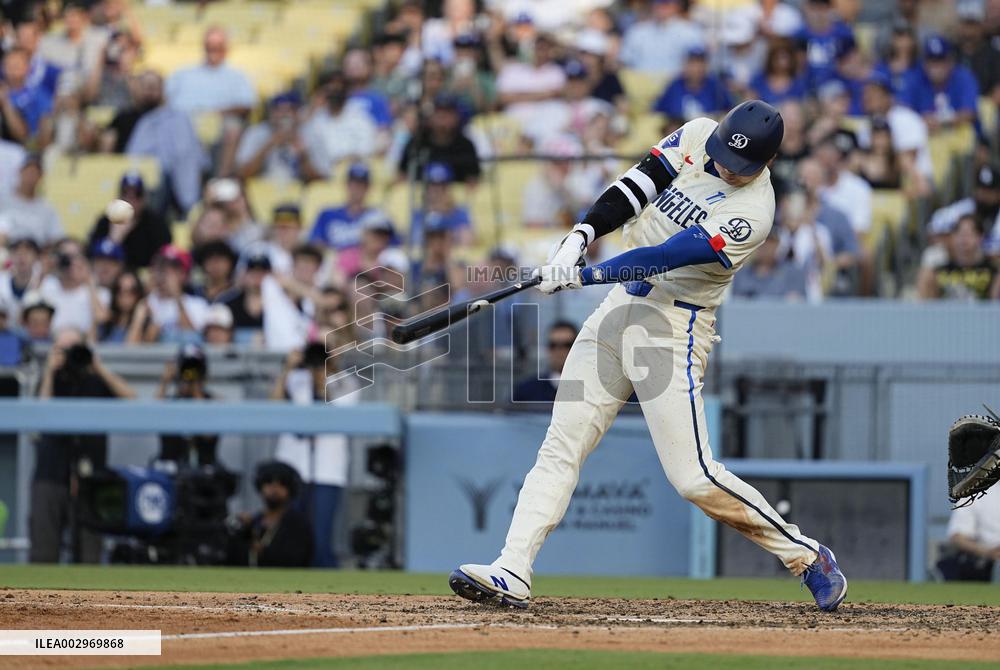 Baseball: Brewers vs. Dodgers